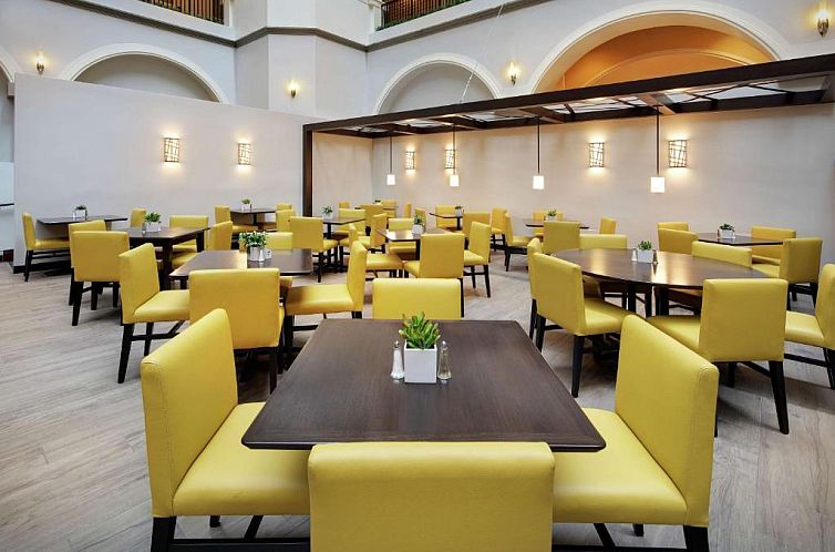 Embassy Suites Dallas - Park Central Area