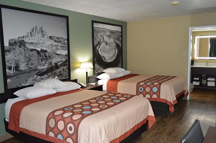 Super 8 by Wyndham St. George UT