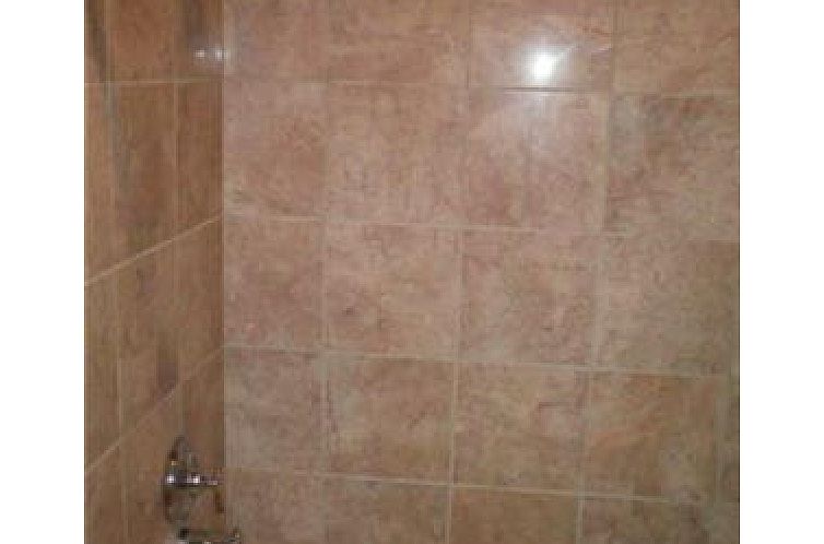 Economy Inn & Suites