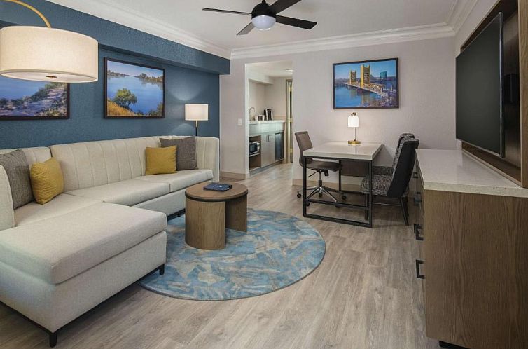 Embassy Suites by Hilton Sacramento Riverfront Promenade