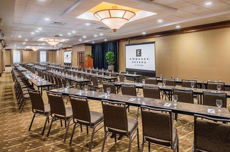 Embassy Suites by Hilton Sacramento Riverfront Promenade