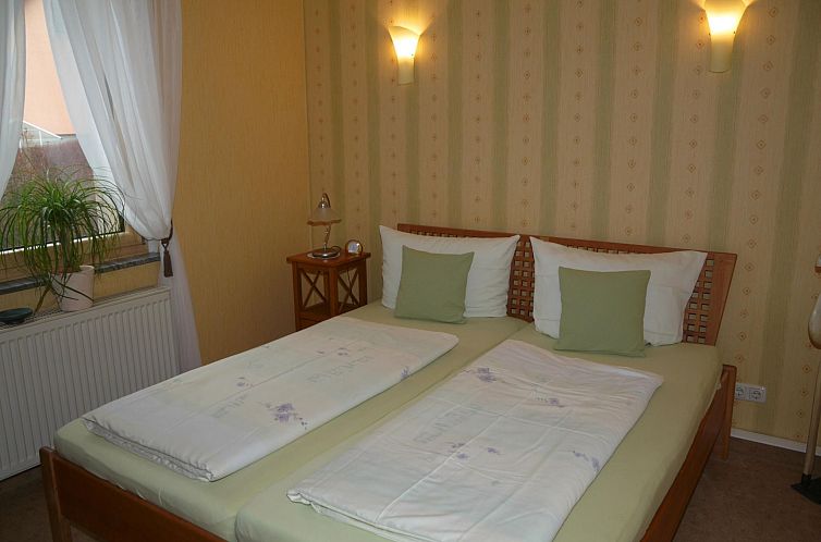 Appartement Große Ferienwohnung mit privater Terrasse