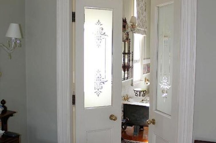 Hacklewood Hill Country House