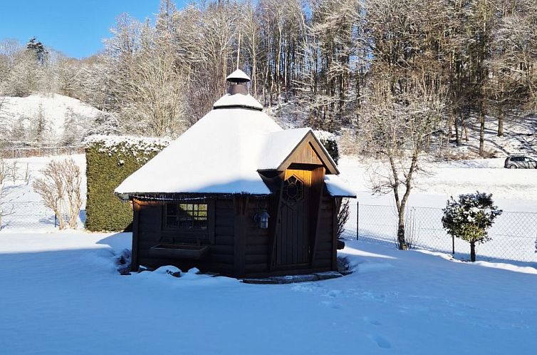 Appartement Naturnah mit Pool und Sauna