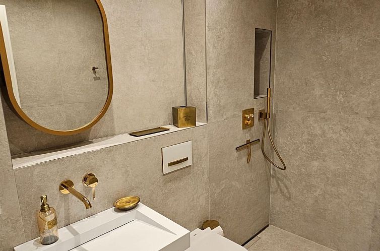 Appartement UG Neubau City