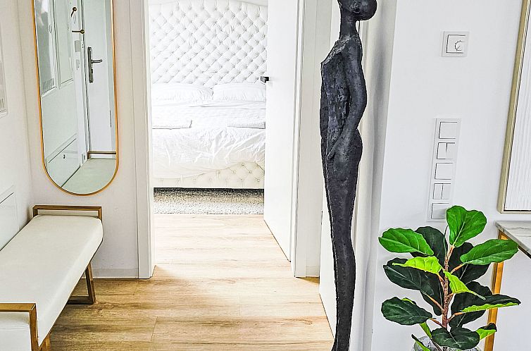 Appartement Luxus 80m² Dachgeschoss City Wohnung
