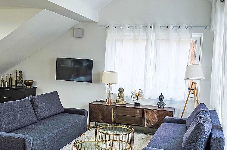 Appartement Luxus 80m² Dachgeschoss City Wohnung
