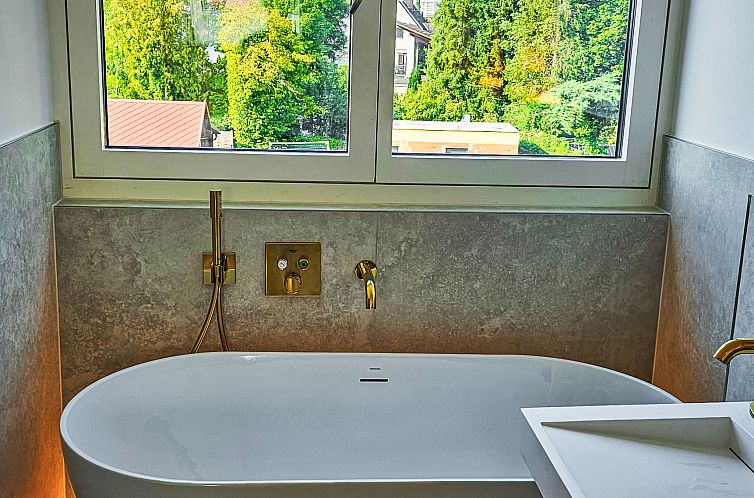 Appartement Luxus 80m² Dachgeschoss City Wohnung