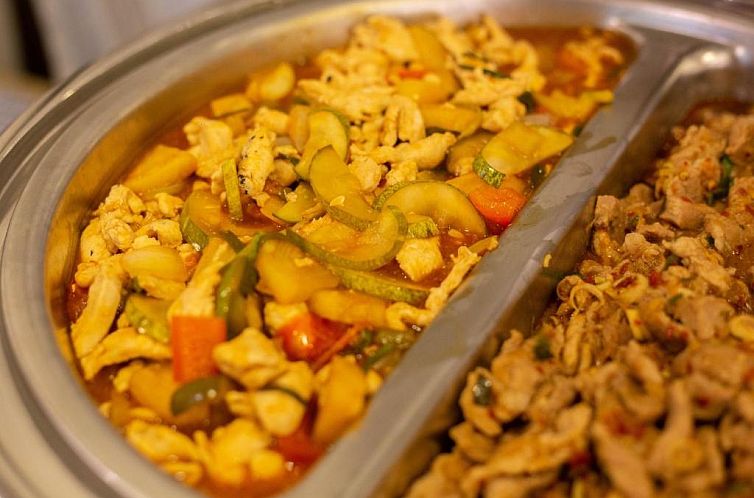 Koranaree Courtyard Boutique Hotel