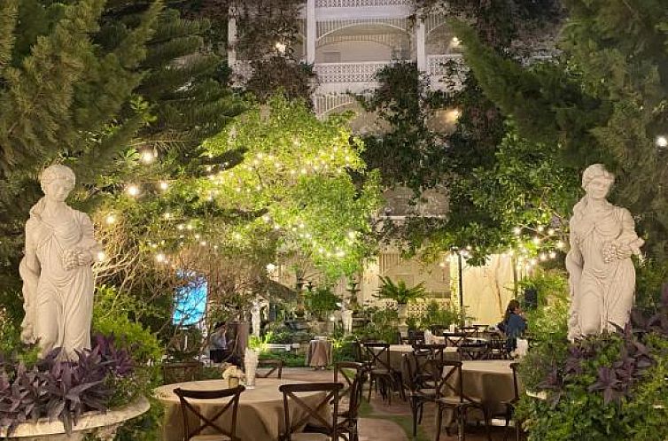 Koranaree Courtyard Boutique Hotel