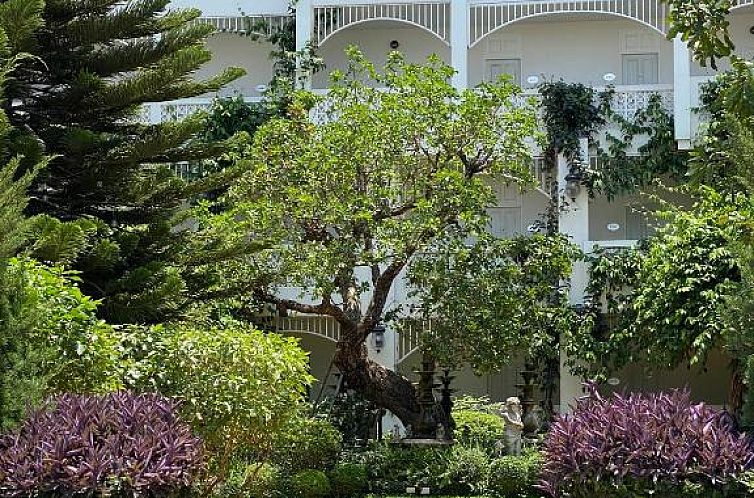 Koranaree Courtyard Boutique Hotel