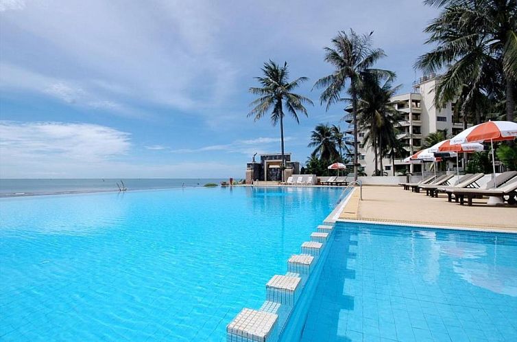 Golden Pine Beach Resort