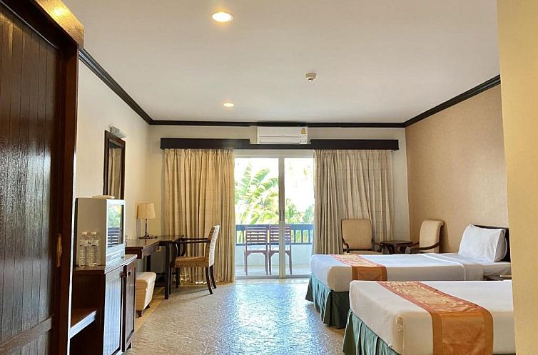 Golden Pine Beach Resort