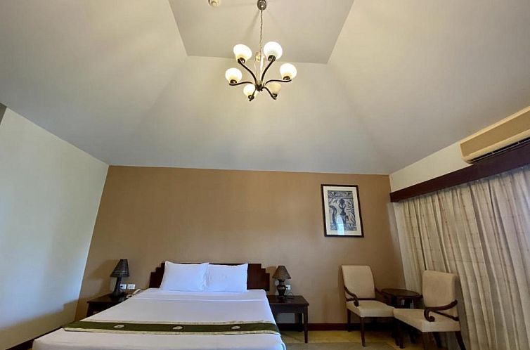 Golden Pine Beach Resort