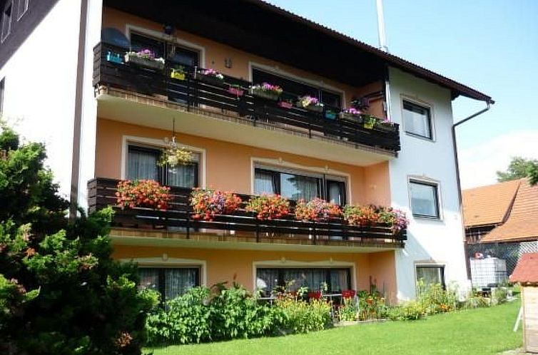 Unterkunft 03311025 - Appartement Bayern - Appartement Moderne Ferienwohnung mit Gartennutzung