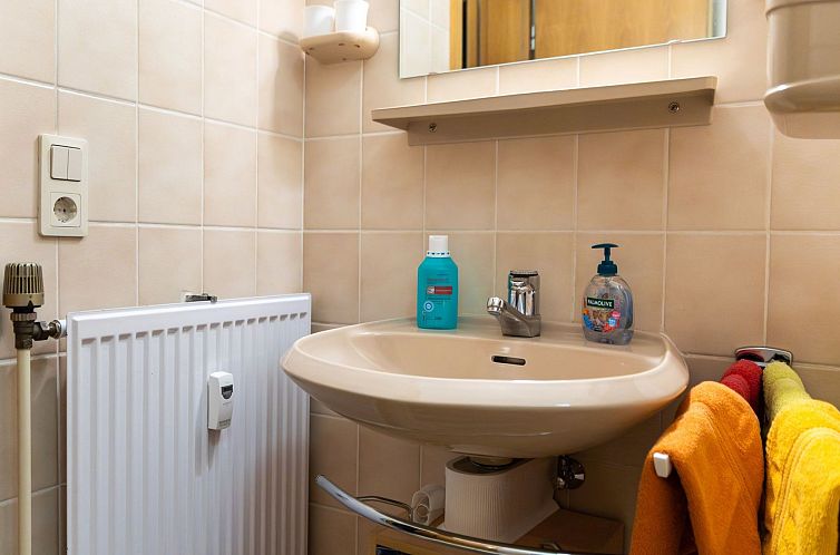 Appartement mit zwei Schlafzimmern und Balkon
