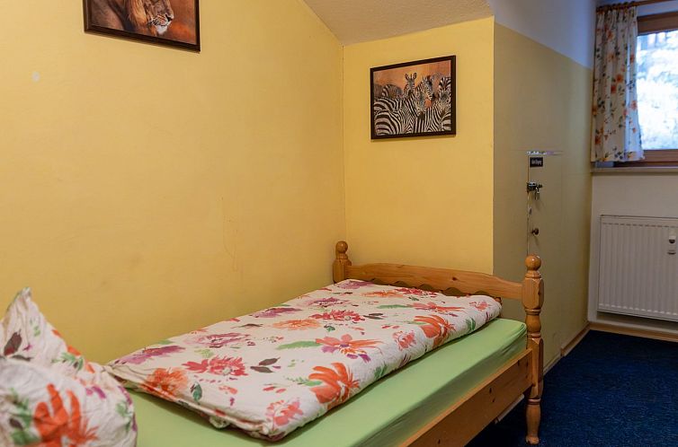 Appartement mit zwei Schlafzimmern und Balkon