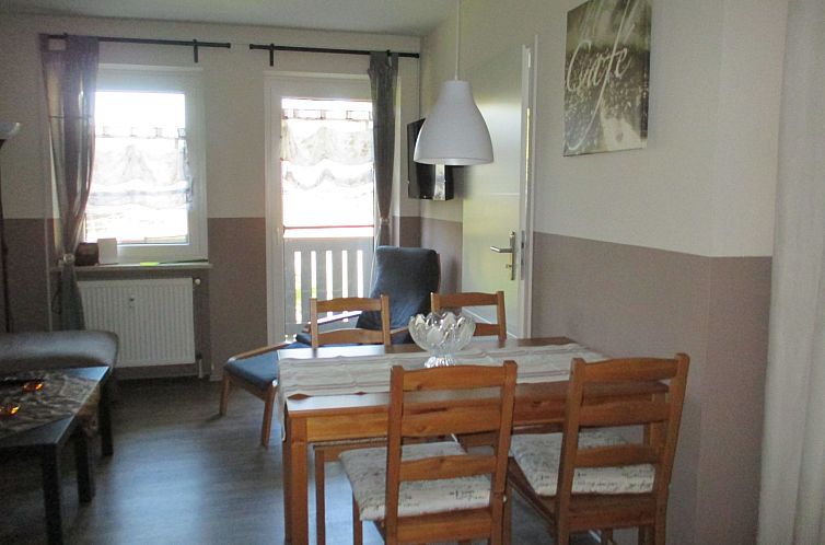 Appartement mit zwei Schlafzimmern und Balkon