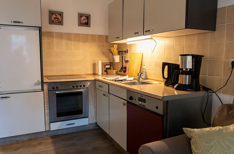 Appartement mit zwei Schlafzimmern und Balkon