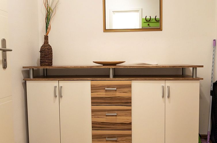 Appartement mit Balkon und Geschirrspülmaschine