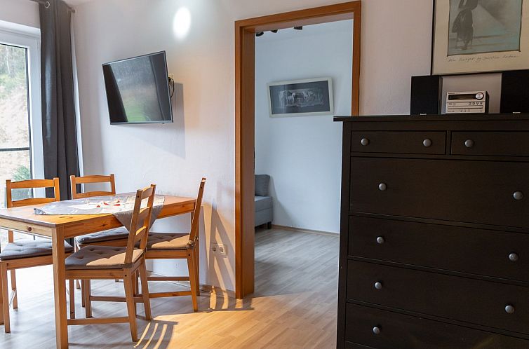 Appartement mit zwei Schlafzimmern und Terrasse