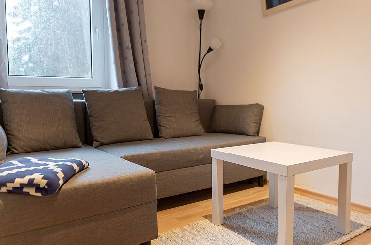Appartement mit zwei Schlafzimmern und Terrasse