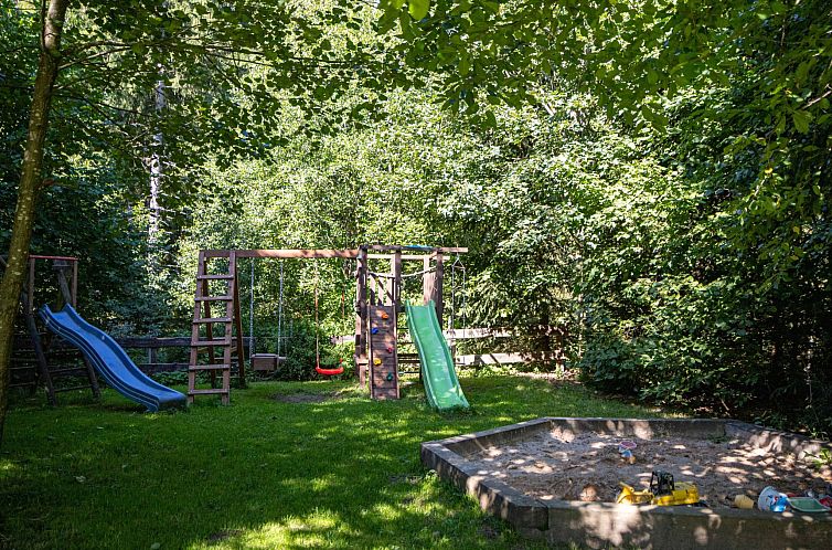 Appartement mit Balkon und zwei Schlafzimmern