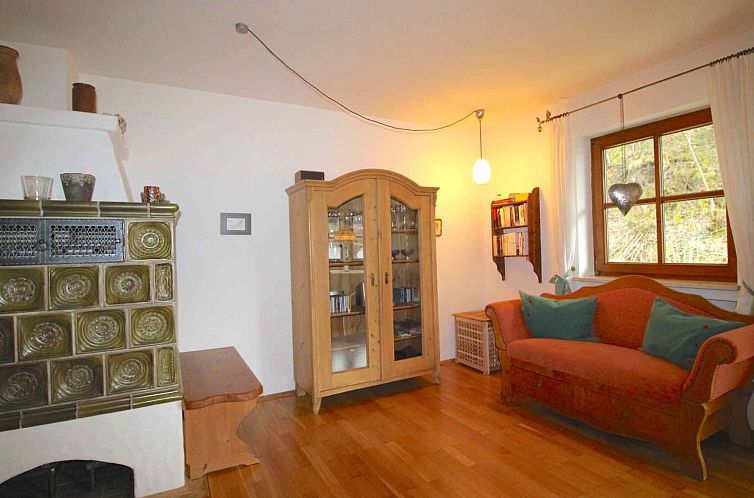 Guest house 03314721 - Apartment Bavaria - Appartement Appartement mit Garten in Garmisch Partenkirchen