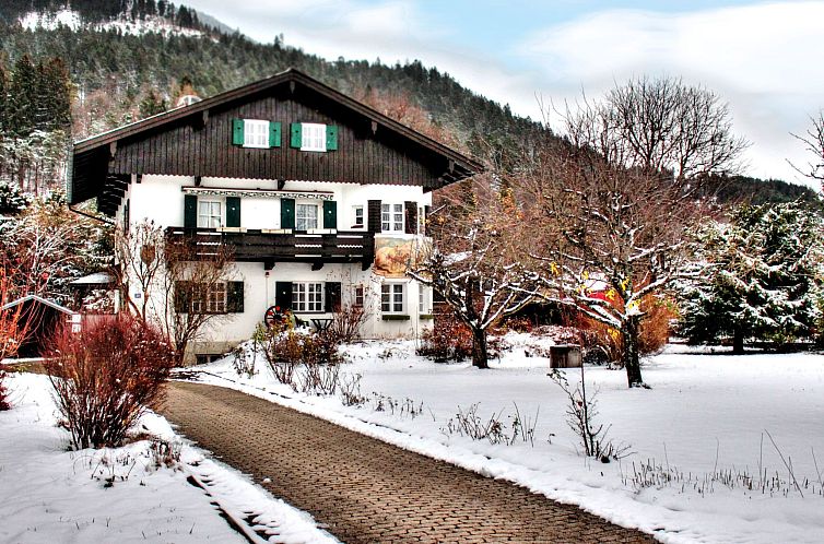 Guest house 03314737 - Apartment Bavaria - Appartement in Garmisch mit Terrasse