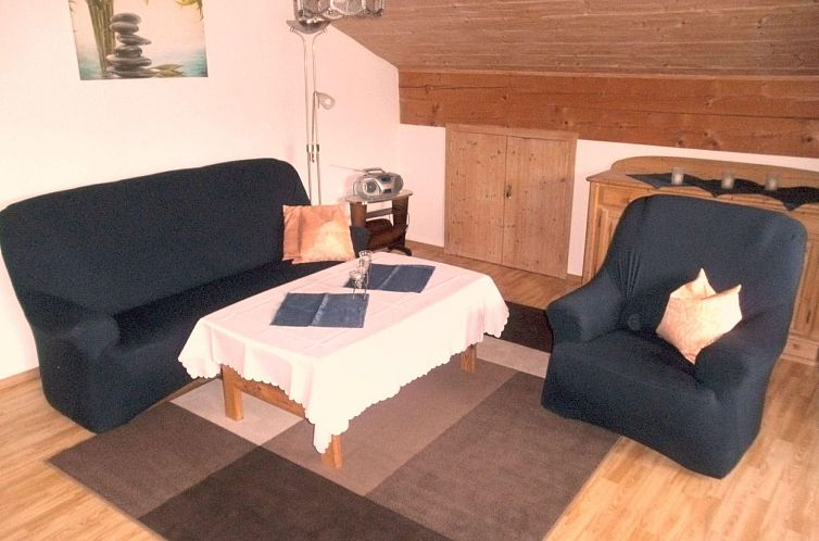 Appartement Dachgeschosswohnung mit toller Aussicht vom Balk