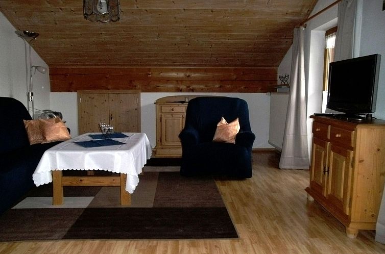 Appartement Dachgeschosswohnung mit toller Aussicht vom Balk