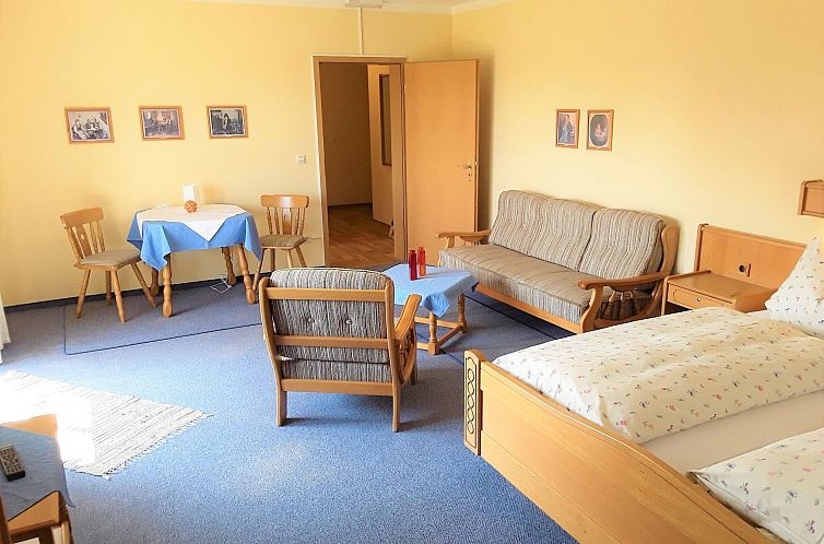 Appartement Gemütliche Ferienwohnung mit großem Garten