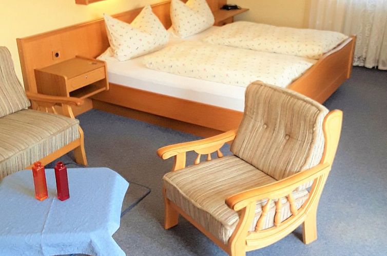 Appartement Gemütliche Ferienwohnung mit großem Garten