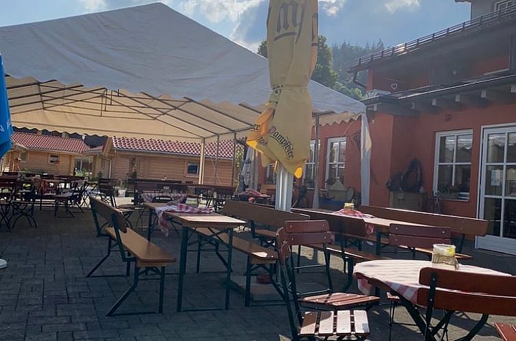 Huisje in Regenhütte