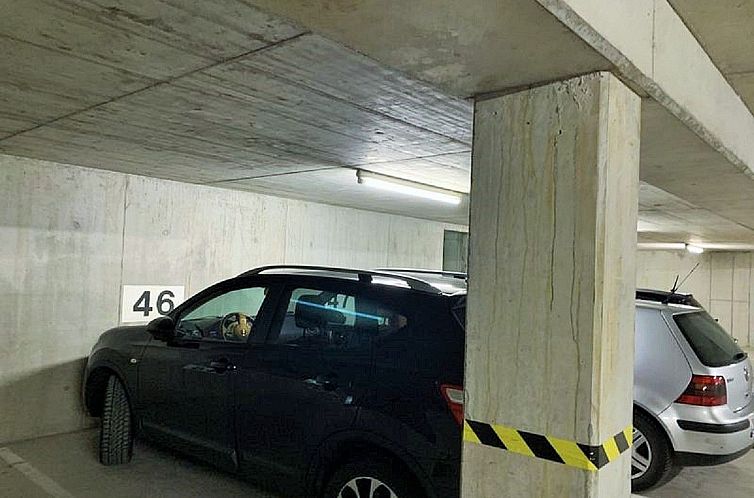 Appartement mit Balkon und Bergblick