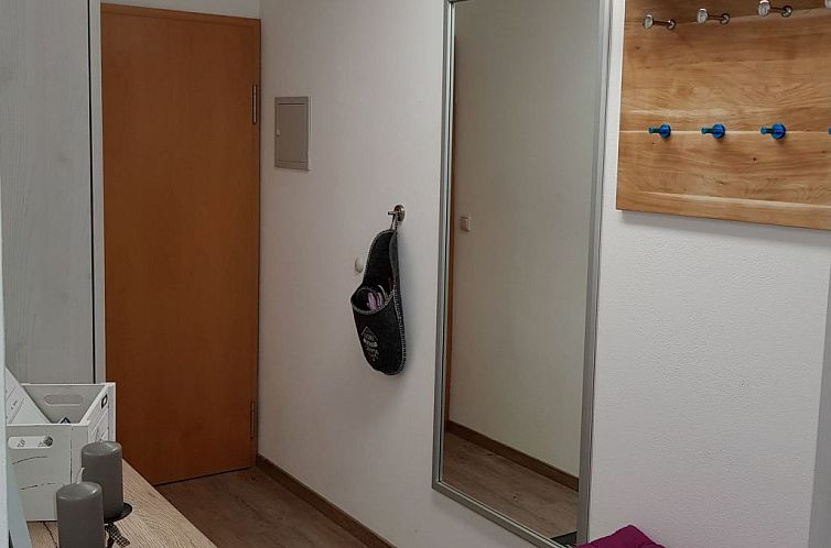 Appartement Charmante Wohnung in Langfurth mit Kleinem Balko