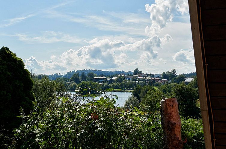 Vakantiehuis in Waldkirchen mit Garten und Seeblick