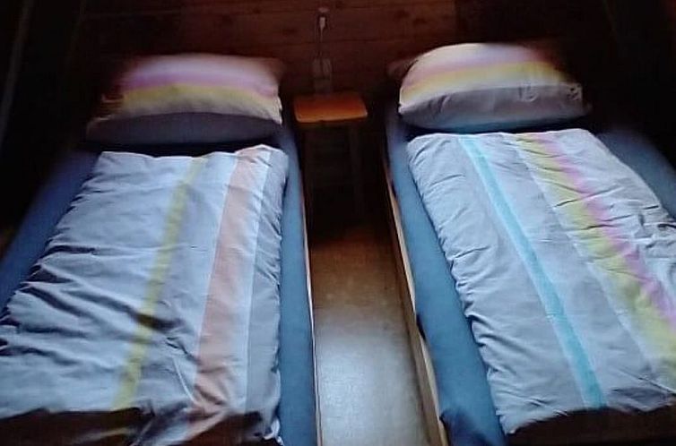 Vakantiehuis Haus am See mit Fasssauna, Liegewiese und Grill