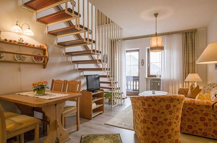Appartement "Kranzhorn-Blick"