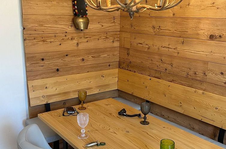 Appartement FeWO Allgäu Chalet - gemütliche Hüttenatmosph