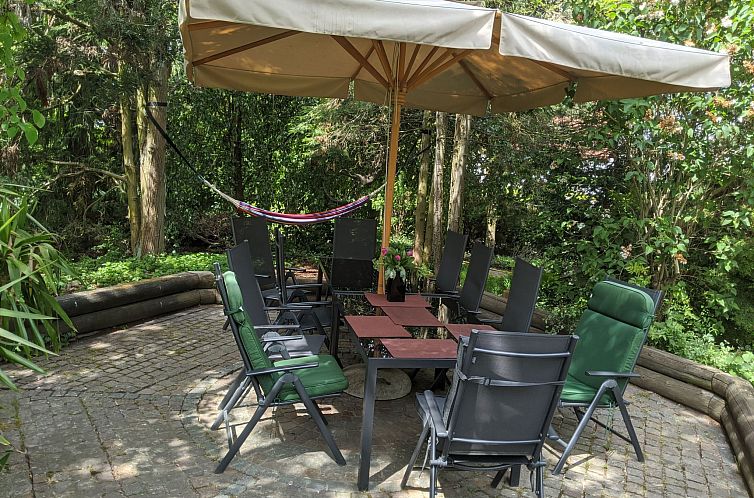 Vakantiehuis Auszeitoase Freystadt - Park, Billard, Sauna, K