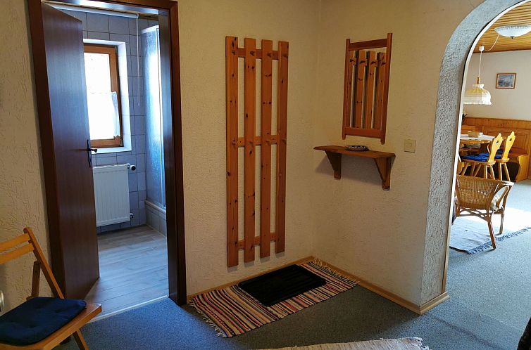 Appartement mit komplett eingerichteter Küchenzeile im Wohn