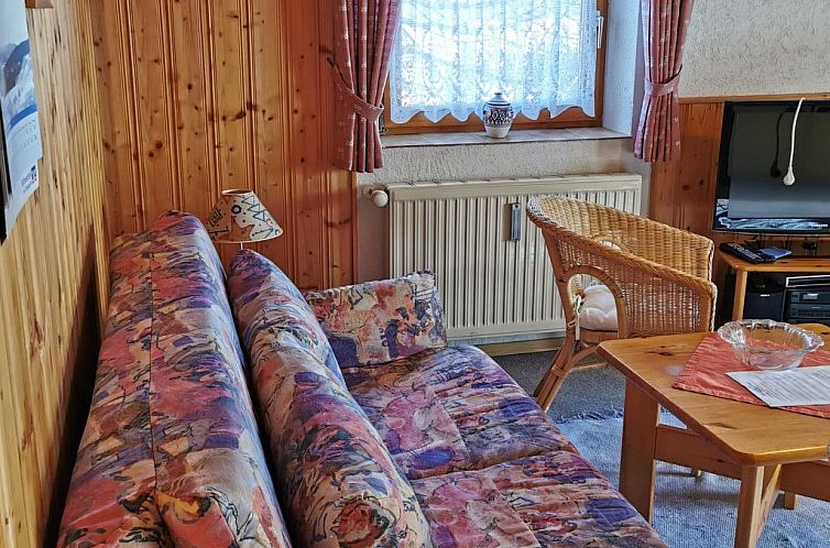 Appartement mit komplett eingerichteter Küchenzeile im Wohn