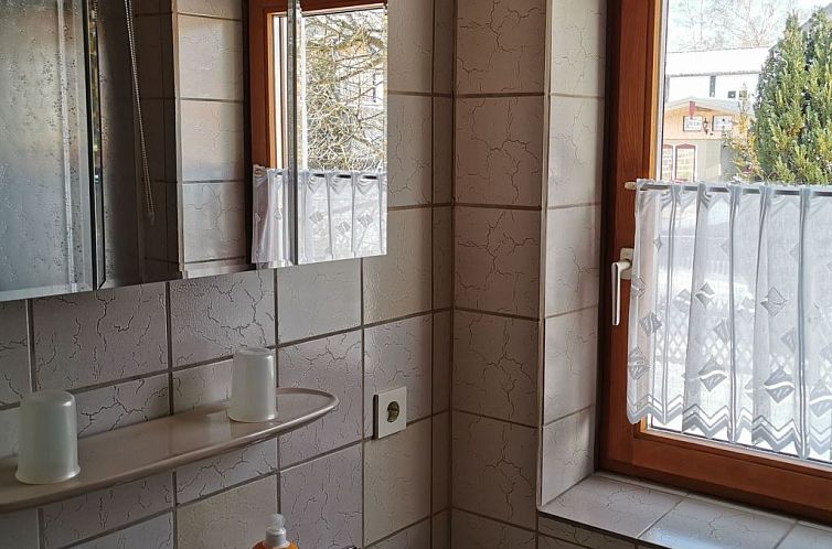 Appartement mit komplett eingerichteter Küchenzeile im Wohn