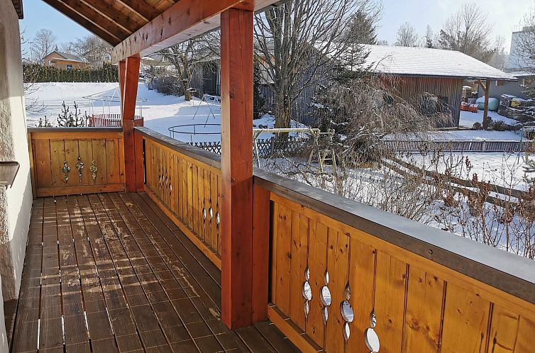 Appartement mit komplett eingerichteter Küchenzeile im Wohn