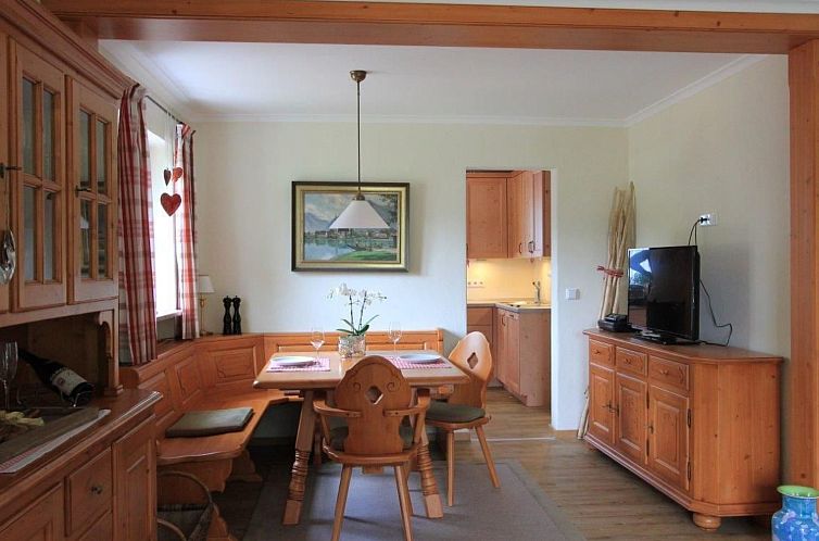 Vakantiehuis in Hagrain mit Grill, Terrasse und Garten