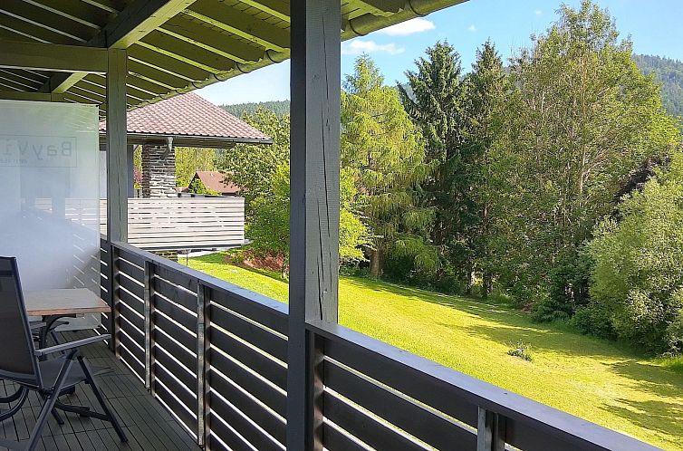 Appartement BayVista, die Bayerwald Lodge mit Bergblick