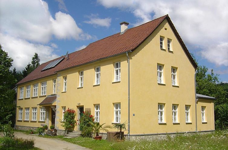 Guest house 03344102 - Apartment Bavaria - Appartement Fewo Altes Schulhaus