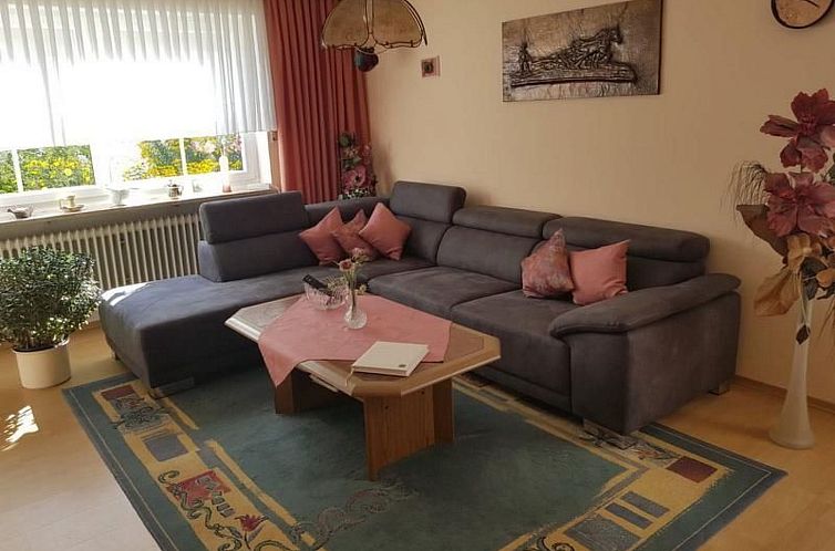 Appartement Appartement mit Terrasse, Garten und Grill