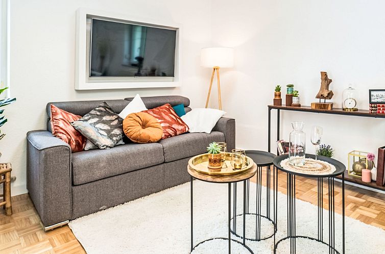 Appartement 1OG "R" Helle 80m² 3-Zimmer Wohnung näh